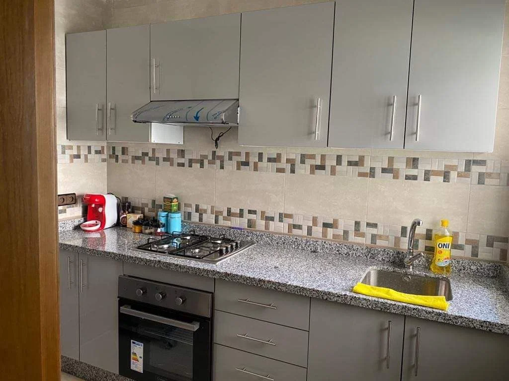 Un appartement entièrement meublé à louer à M'diq 