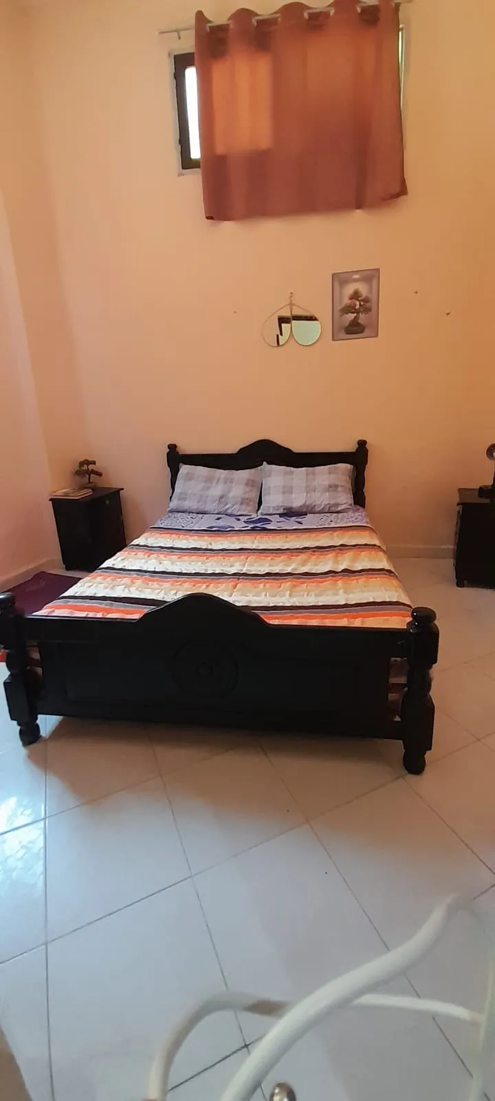 Bel appartement à louer à la journée à Agadir, dans la région d'Inzegan. Bel appartement à louer à la journée à Agadir, dans la région d'Inzegan.