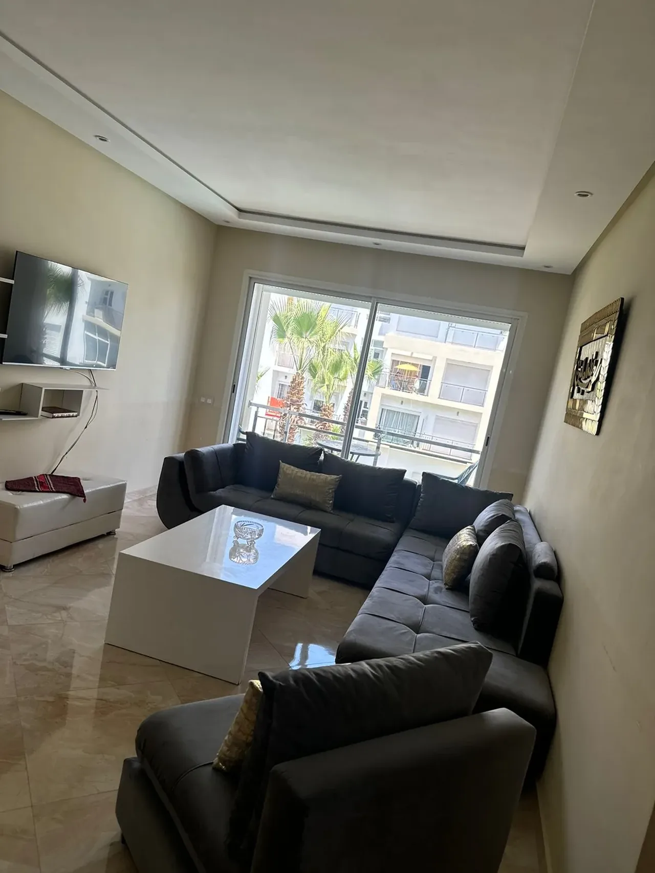 Appartement de Luxe 2 Chambres à Louer à Bouznika 
