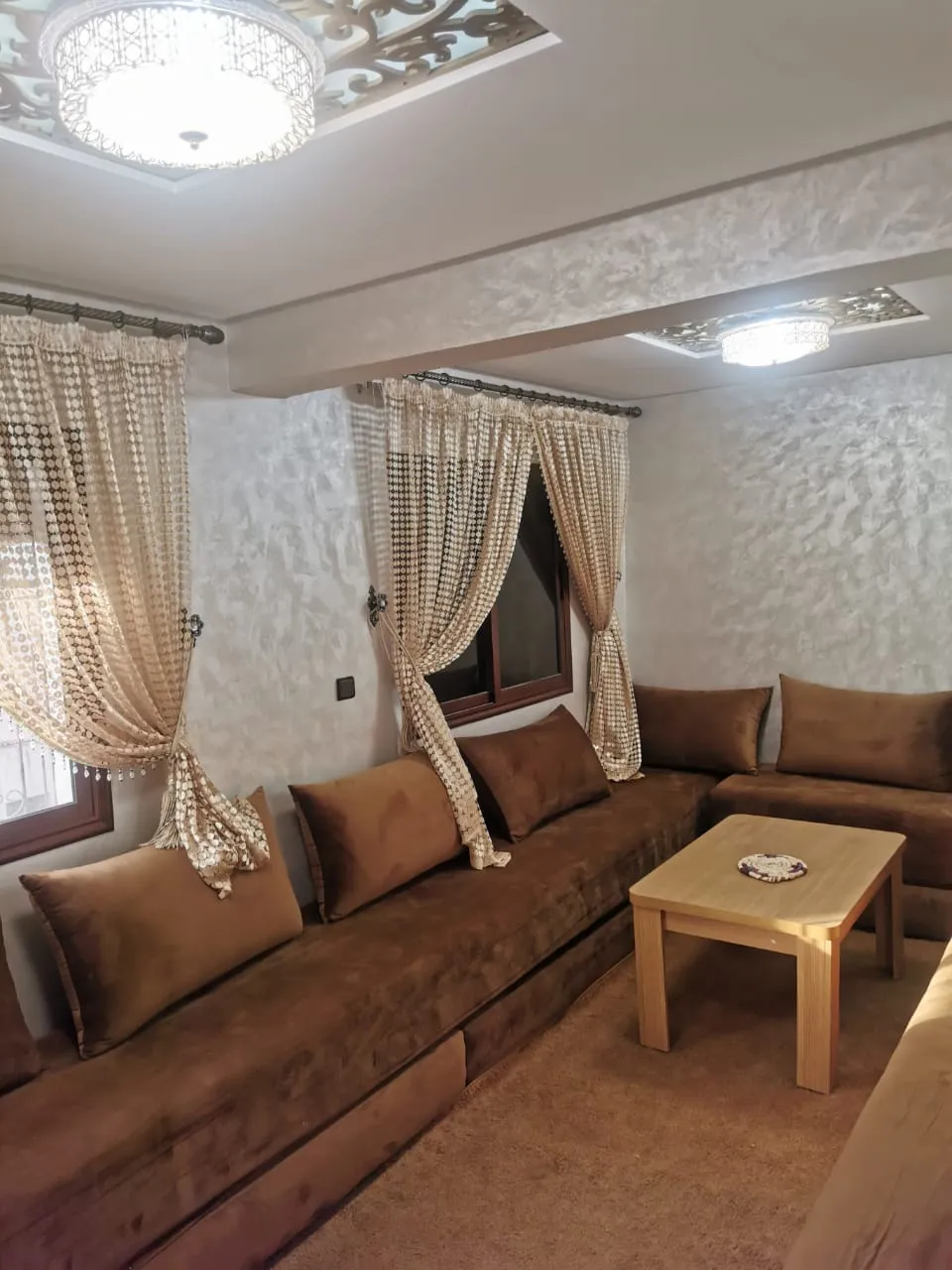 Appartement à Louer à Agadir – 2 Chambres, 1er Étage avec Wifi