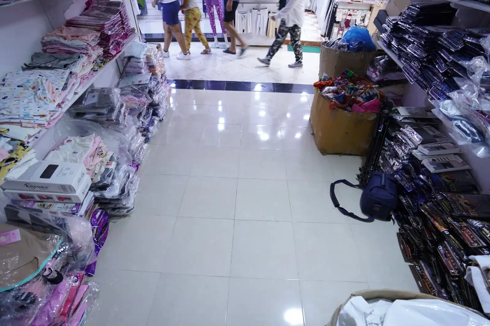 Boutique d'expérimentation préservée et équip...