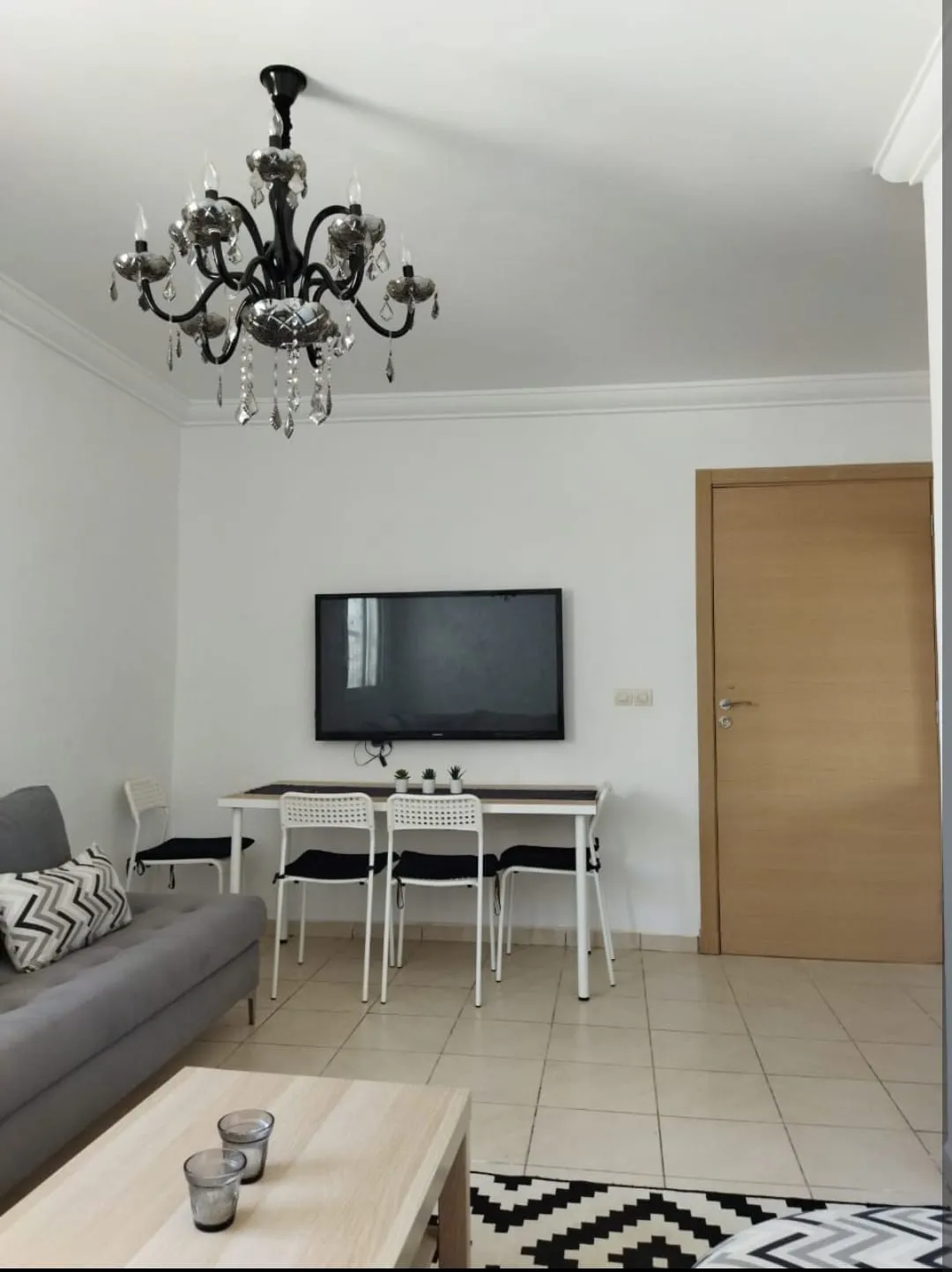 Appartement à vendre - 56 m² - Titré - 1er étage - 2 chambres et salon