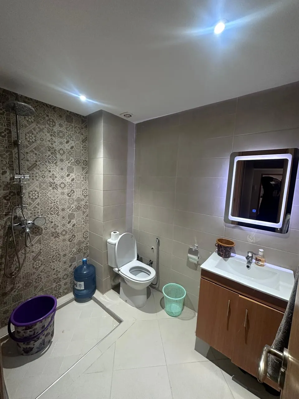 Bel Appartement à Louer à Agadir Dakhla  2 Chambres, 2 Salons, Wifi Gratuit 