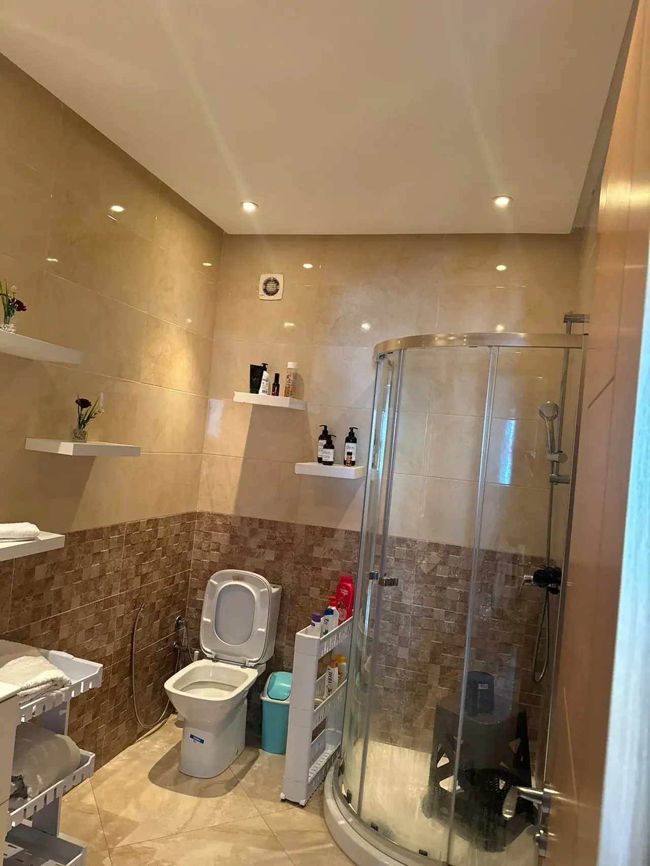 Appartement de Luxe 2 Chambres à Louer à Bouznika 