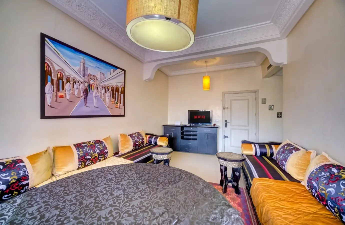 Appartement à Louer à Agadir Équipé et Moderne  2 Chambres, 1er Étage