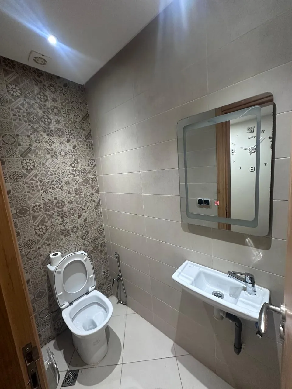 Bel Appartement à Louer à Agadir Dakhla  2 Chambres, 2 Salons, Wifi Gratuit 