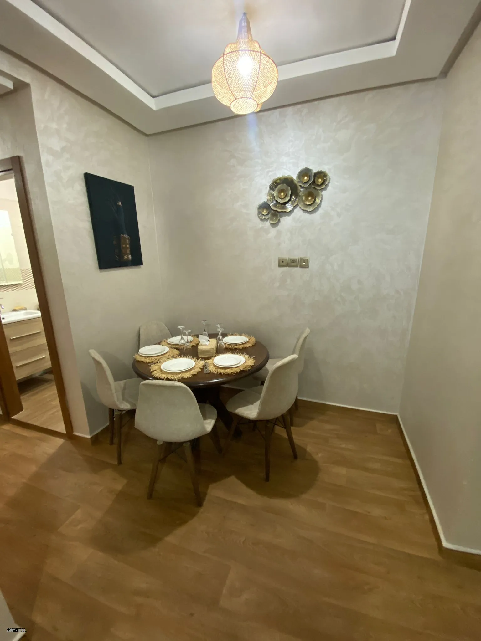 Appartement a louer 2 chambres à Jardins d'Abrar