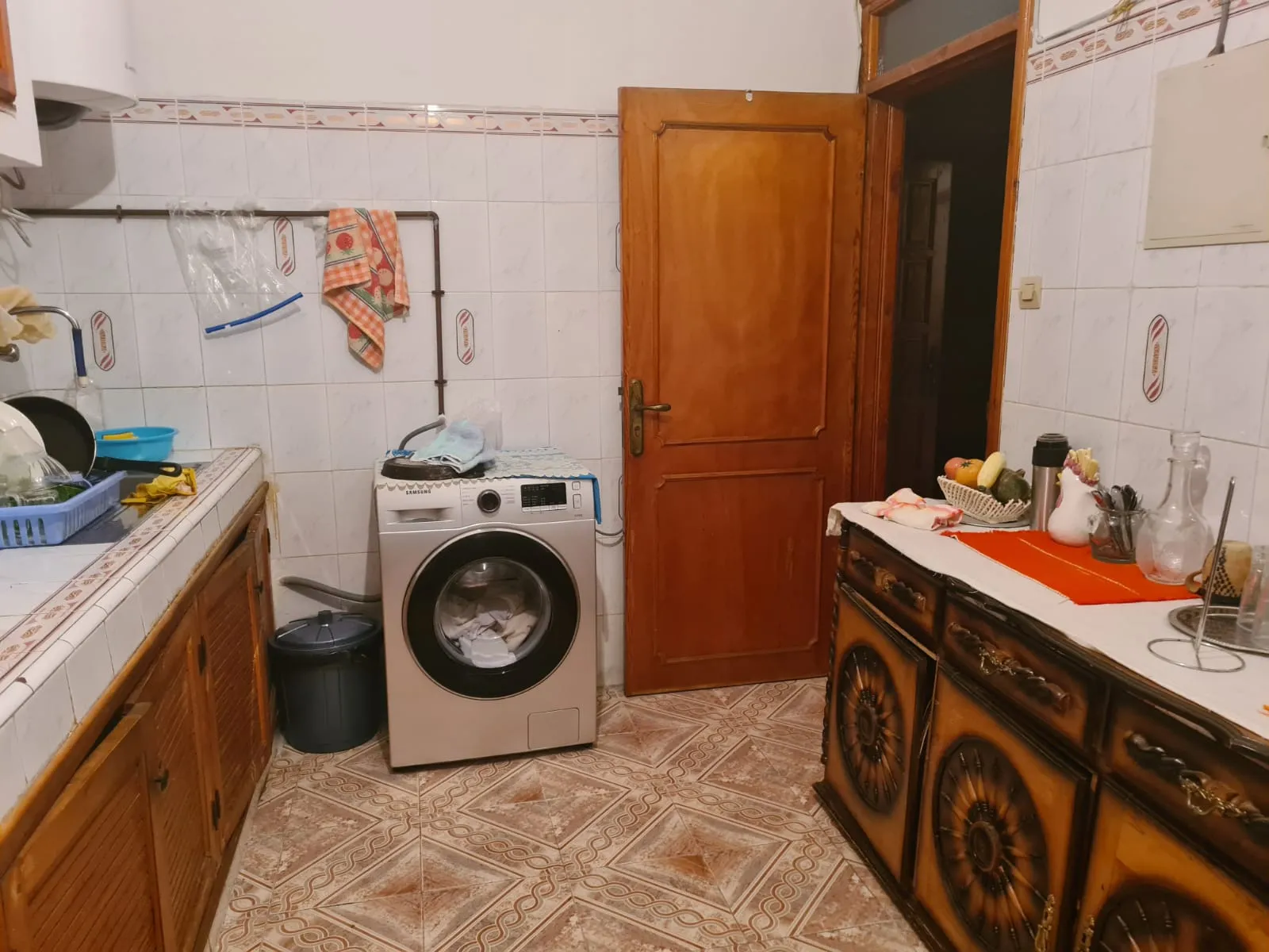 Maison indépendante à vendre à Tanger, 2 étages, garage et titre légal