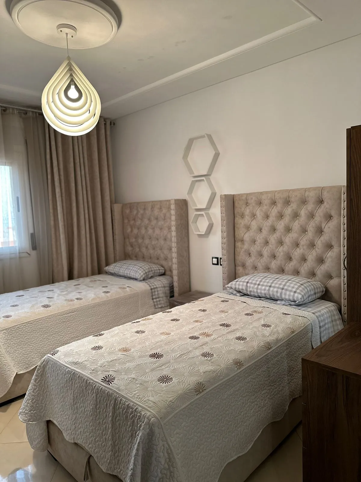 Bel appartement en propriété privée à vendre à Oued Laou 75 m², 2 chambres