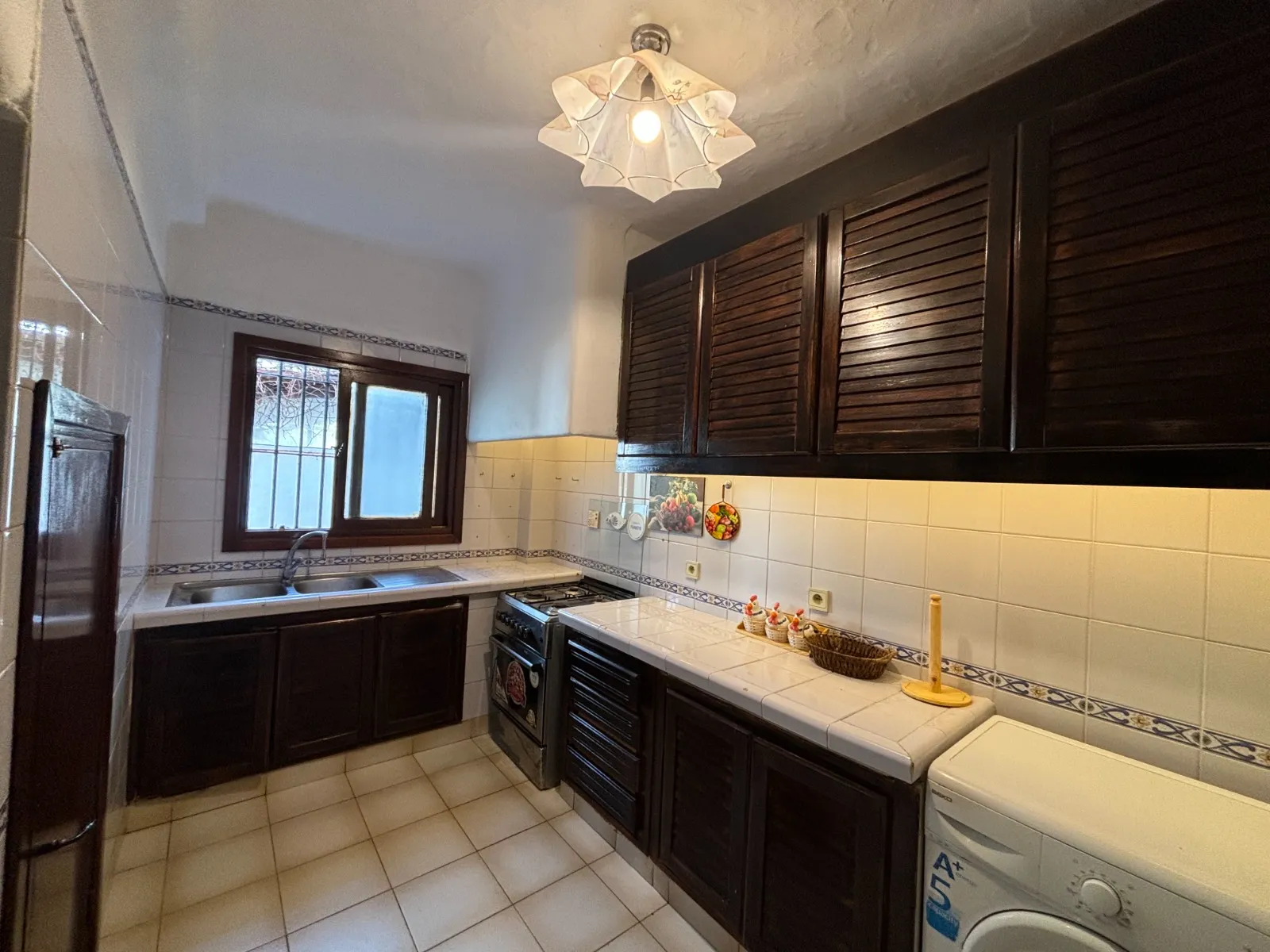Appartement magnifique à louer à M'diq, dans une résidence de luxe vue sur mer  