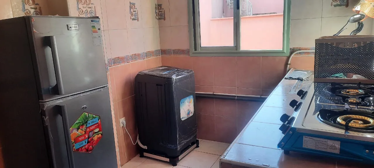 Appartement à louer à Marrakech, près de Guéliz, au deuxième étage.