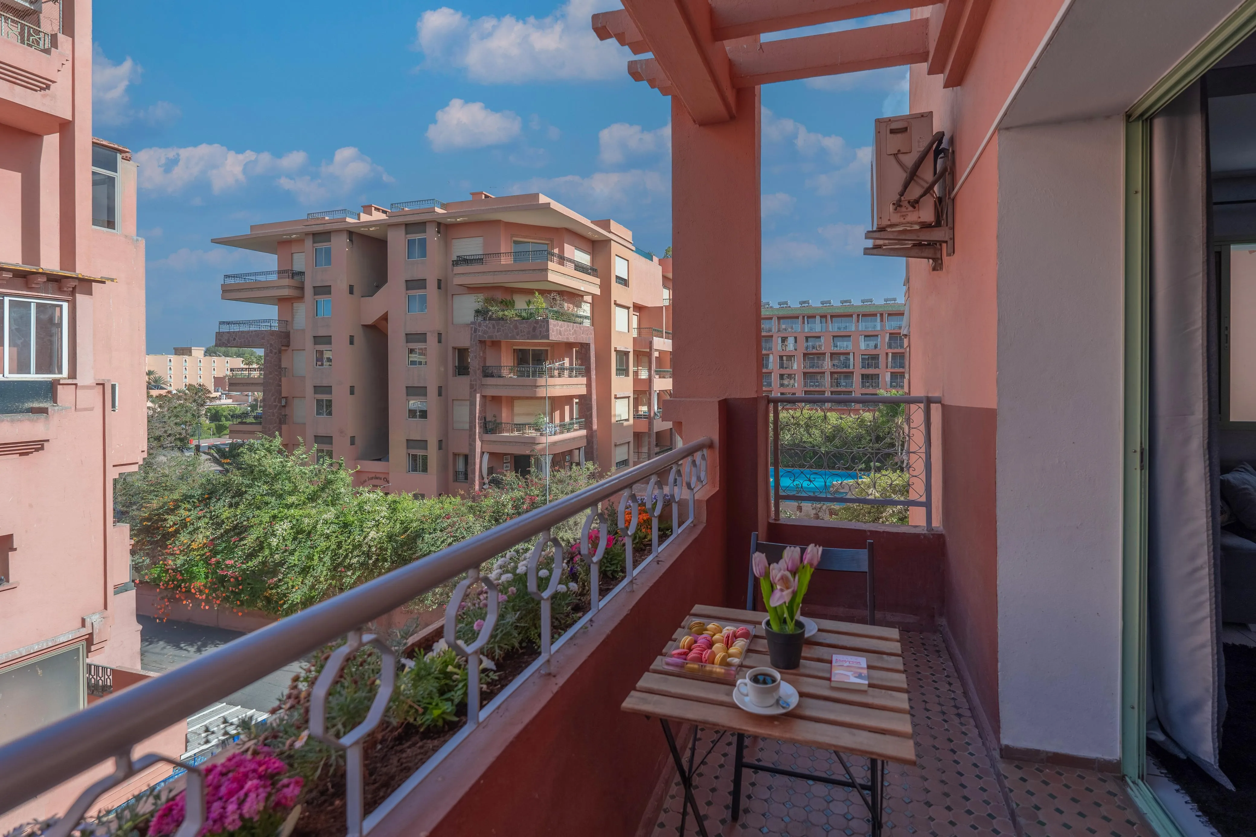 Appartement moderne et élégant à louer au cœur de Guéliz, Marrakech.