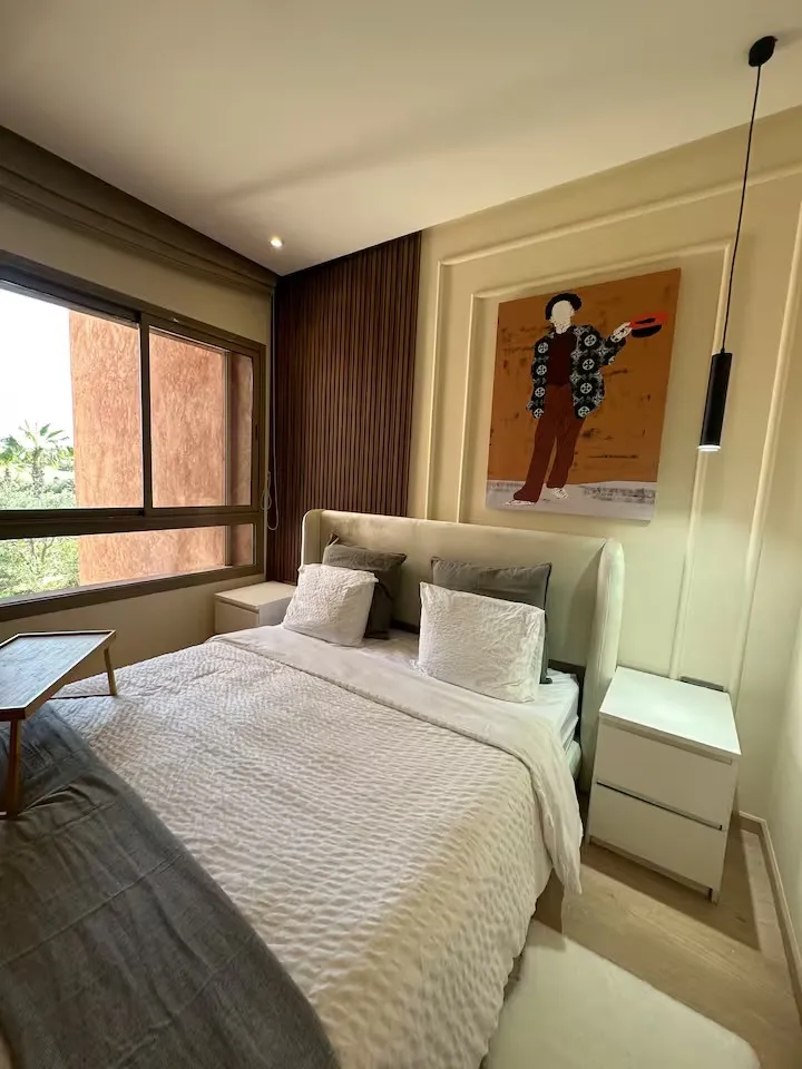 Un bel appartement à louer à Marrakech, doté d’un design moderne et élégant.