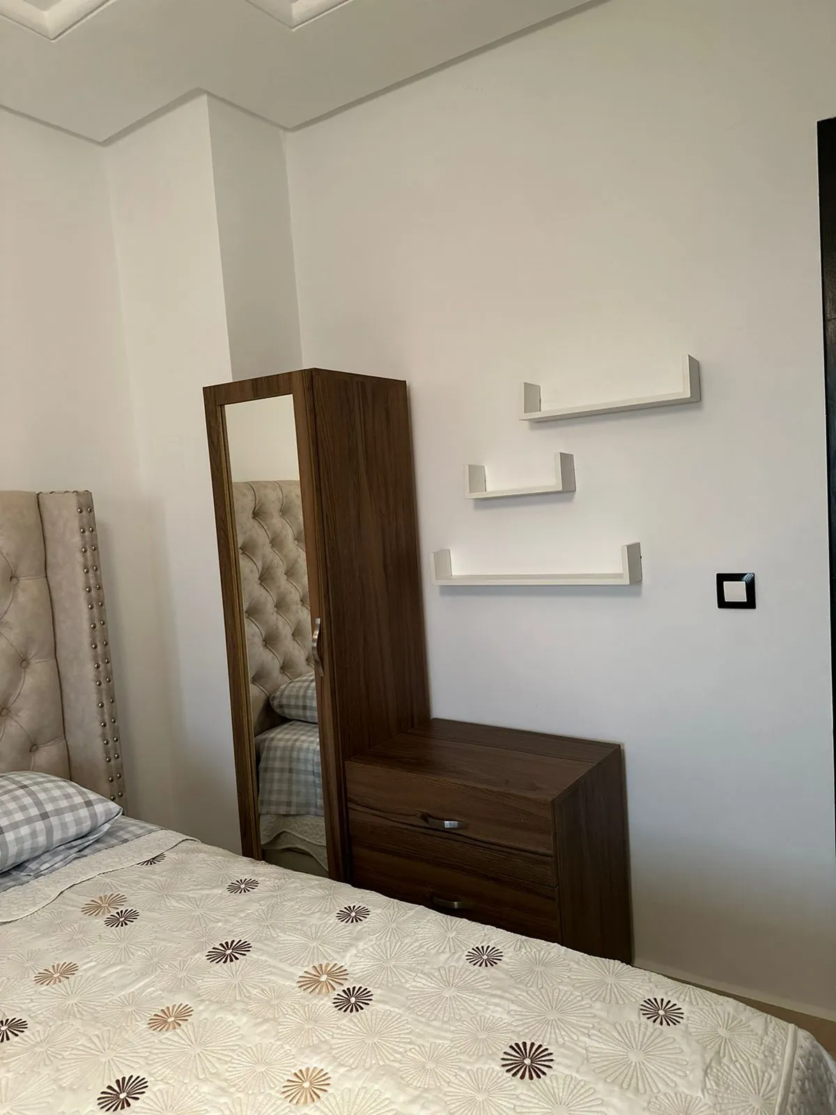 Bel appartement en propriété privée à vendre à Oued Laou 75 m², 2 chambres