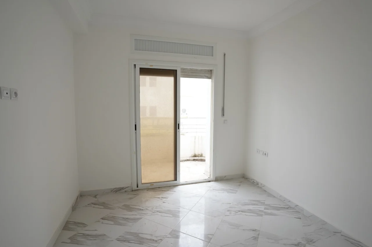 Très bel appartement à vendre à Tanger 2 chambre 2 balcon 79 mètres 4 ème étage