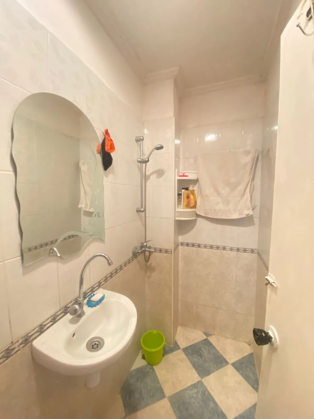 Bel Appartement à Louer à M'diq  1er Étage, 2 Chambres, Proche de la Plage