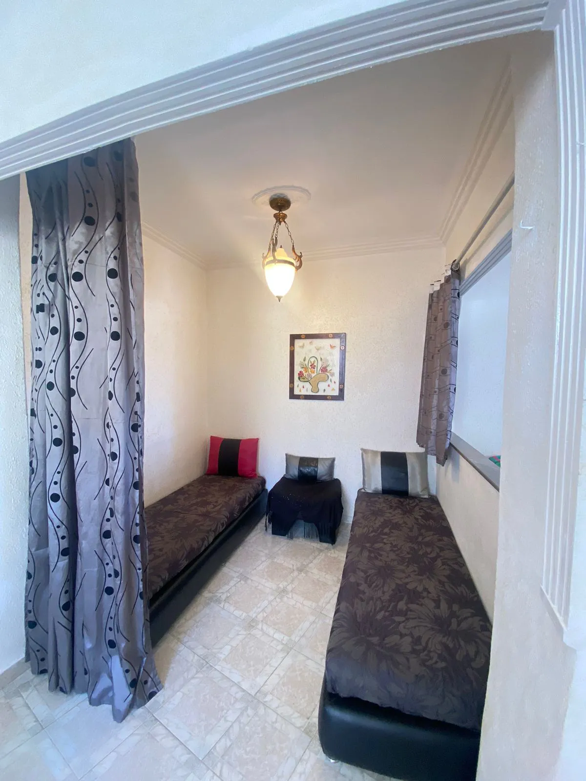 Bel Appartement à Louer à M'diq  1er Étage, 2 Chambres, Proche de la Plage