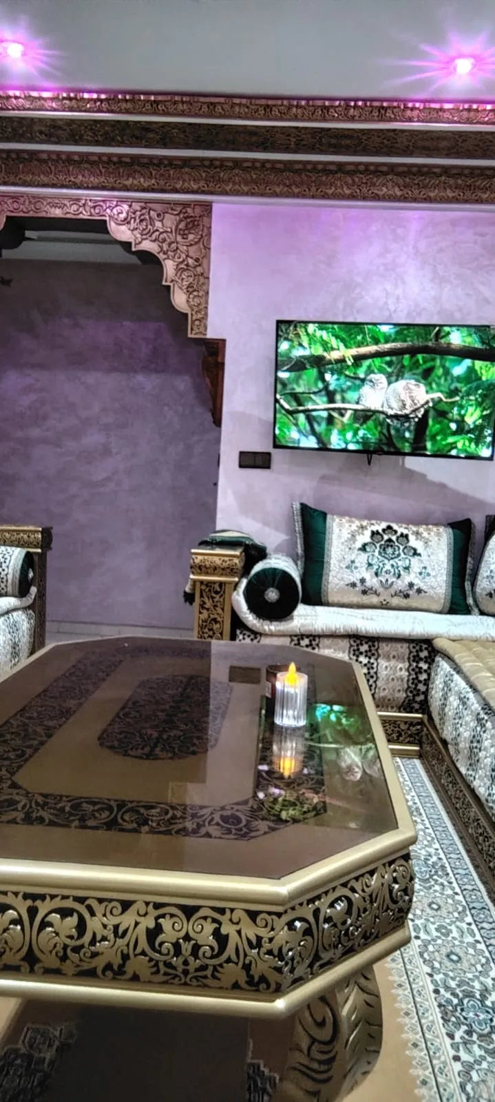 Appartement à louer à Tanger  Proche de l’aéroport, 1 chambre, 2 salons