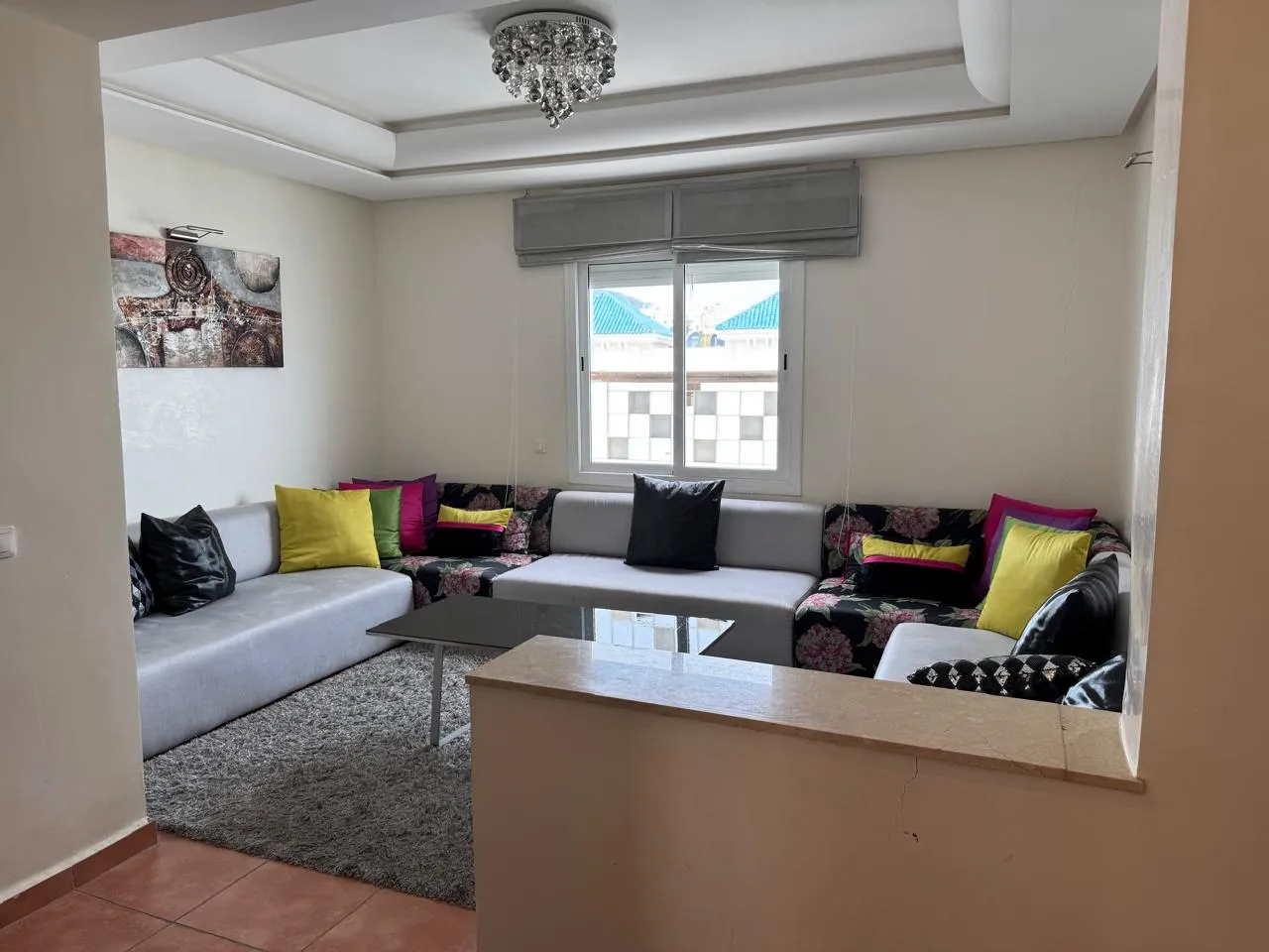 Appartement avec équipements modernes à louer à Fnideq, composé de 2 chambres