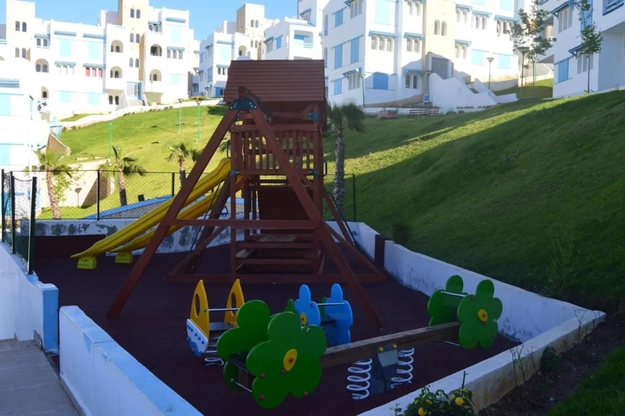 Appartement titré à vendre au premier étage, d'une superficie de 64 m²,