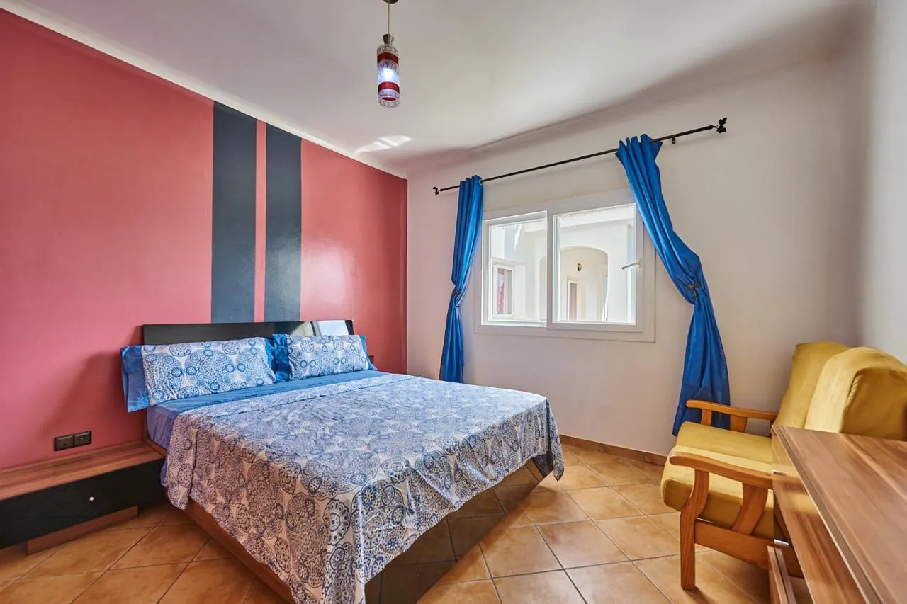 Bel appartement à vendre et à louer à Oued Laou  2e étage, 72 m², 2 chambres