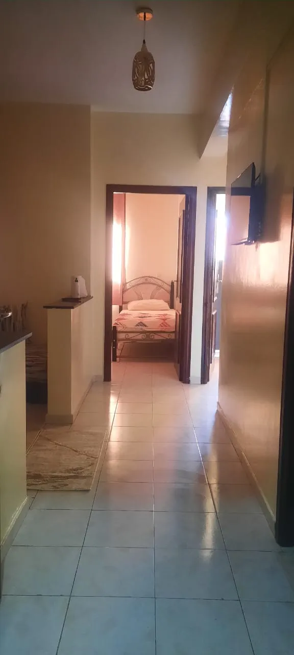 Appartement à louer à Marrakech, près de Guéliz, au deuxième étage.