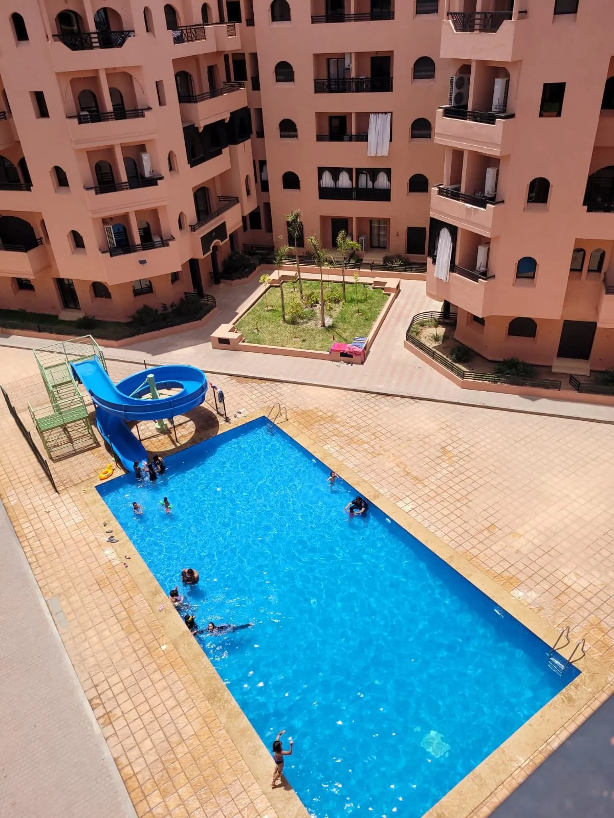 Appartement de luxe à louer à Marrakech Résidence moderne avec piscine 