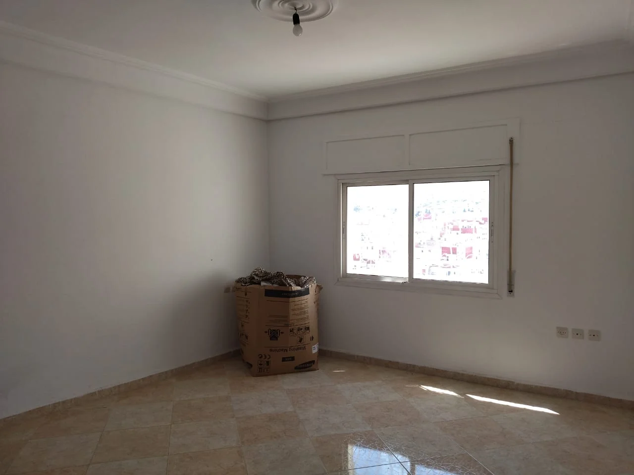 appartement de luxe A vendre au centre de Tétouan a72m 2 salon 3 chambre 8 étage