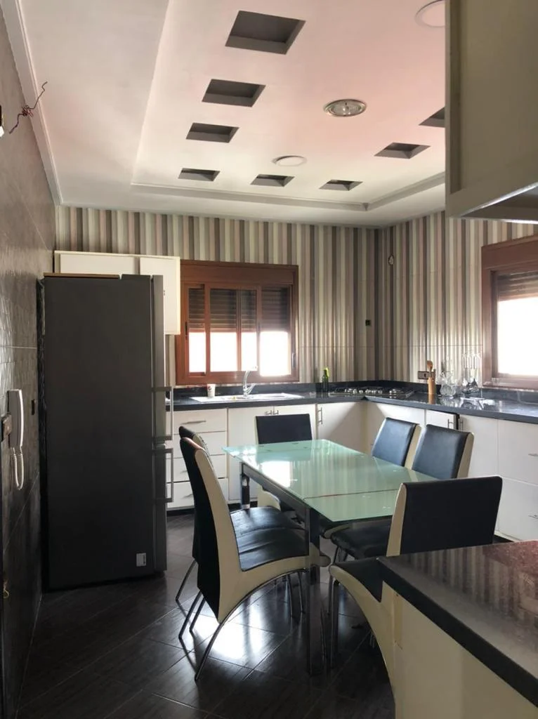 Appartement à vendre dans un excellent emplacement à Tétouan, 147 m 4 chambres 