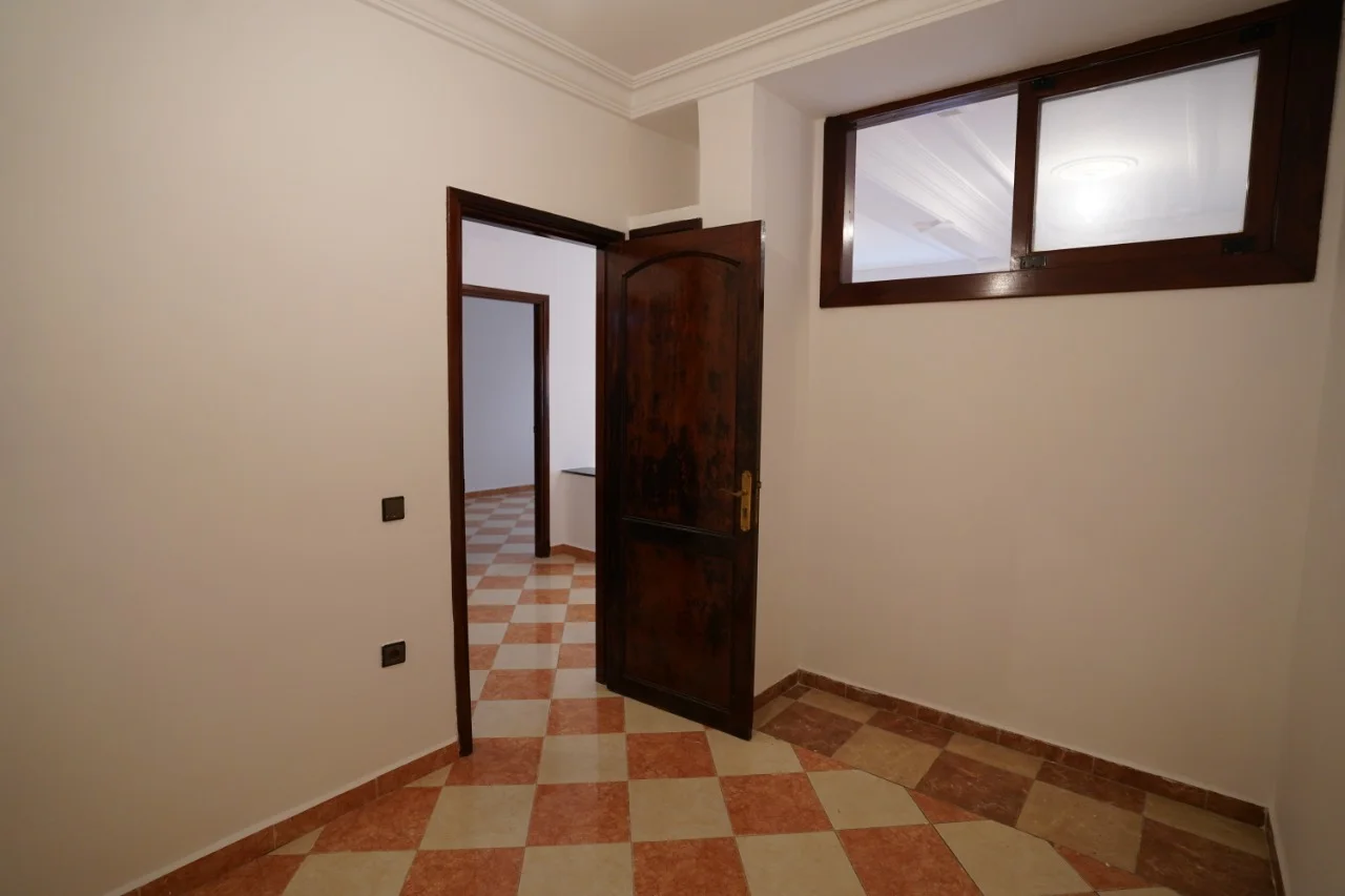 Excellent appartement à Tétouan, Royal Army Street, 1er étage, 67 mètres