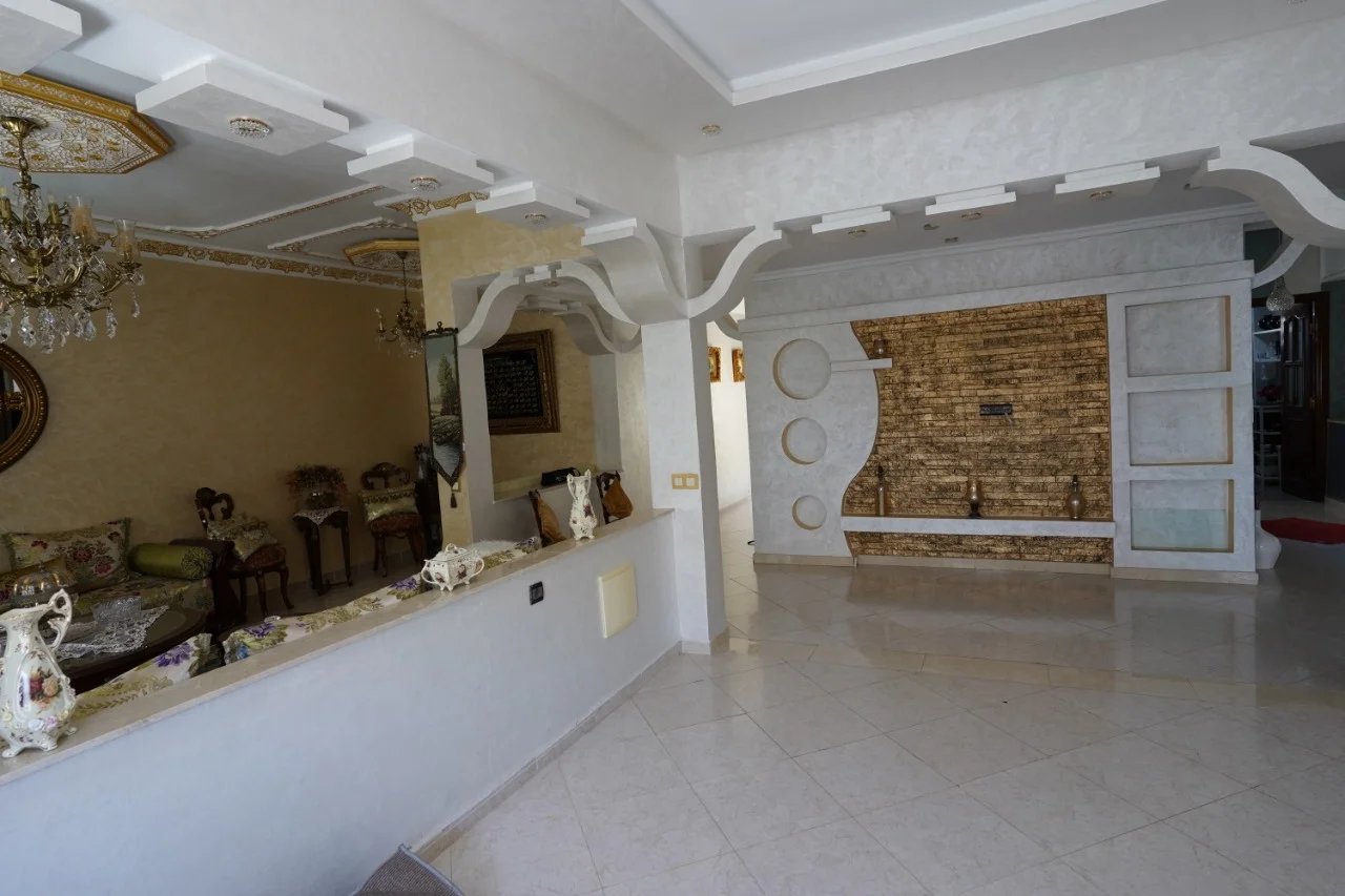 bel Appartement à vendre à Tetouan 2 Chambre 3 Salons grand Balcon 169 mètres