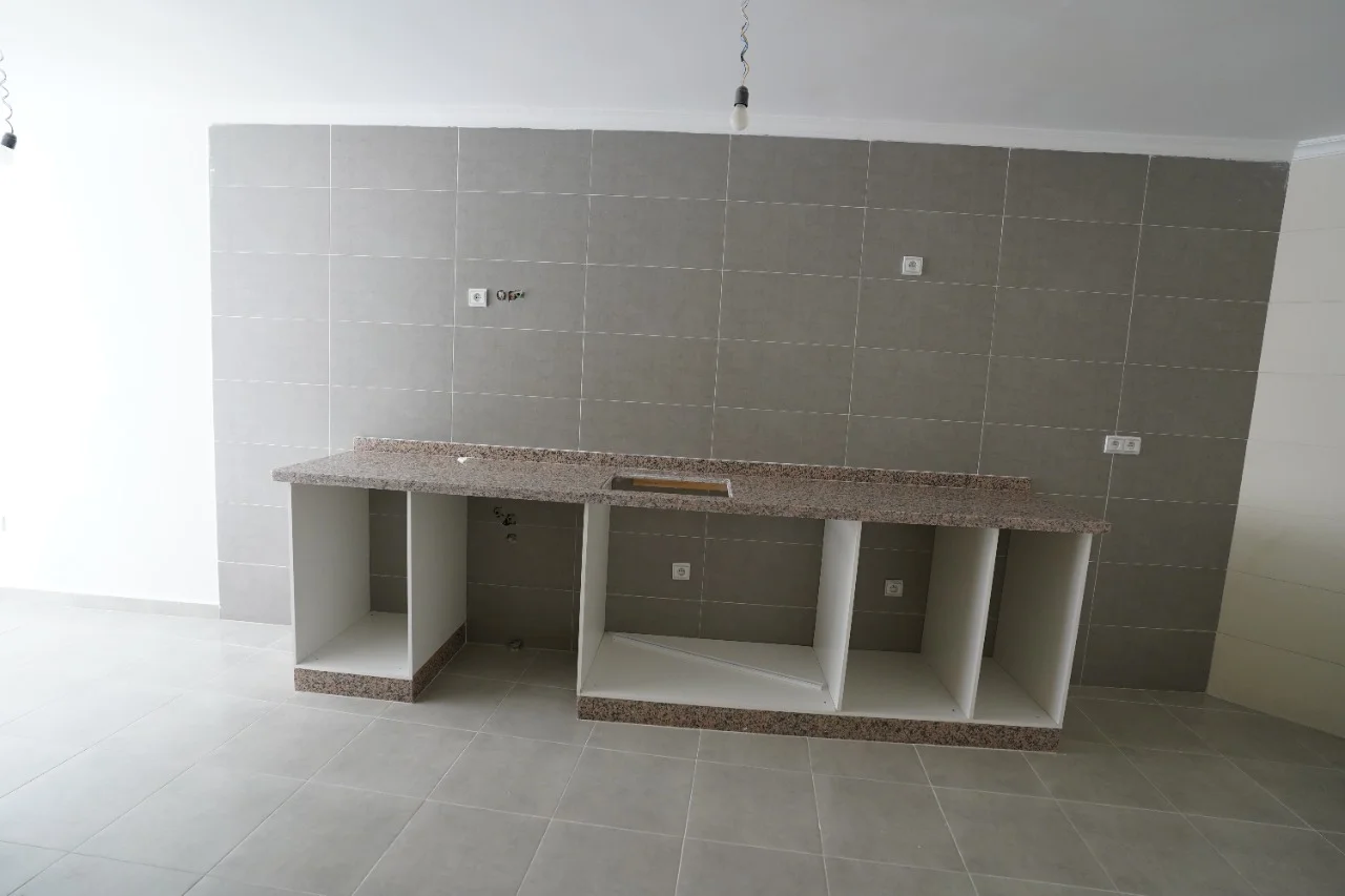 Appartement à vendre à tetouan avec un beau design 2 chambre salon 1èr étg 75 m²