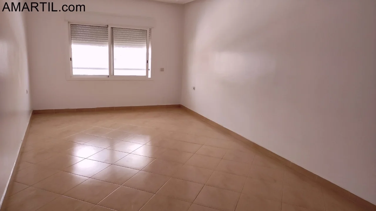 Appartement De Luxe 3 chambre grand salon A Wilaya De Tetouan 110 mitre avec garage