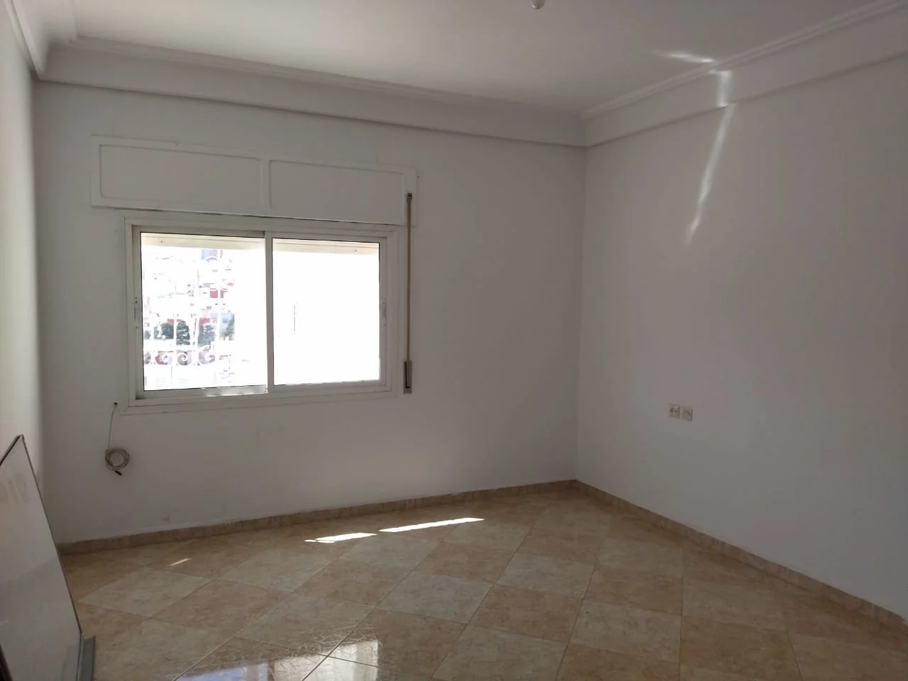 appartement de luxe A vendre au centre de Tétouan a72m 2 salon 3 chambre 8 étage