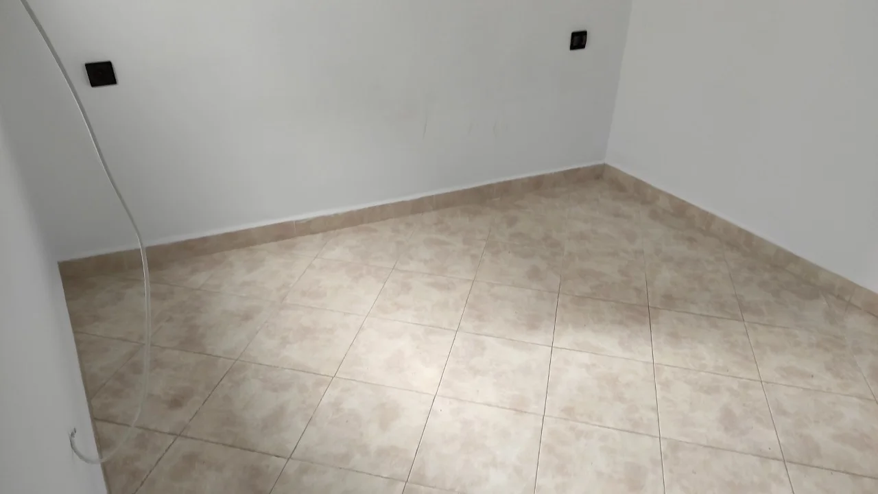 Appartement A vendre à Tétouan au centre ville 2 salon 2 chambre 85m² à 3 étage 