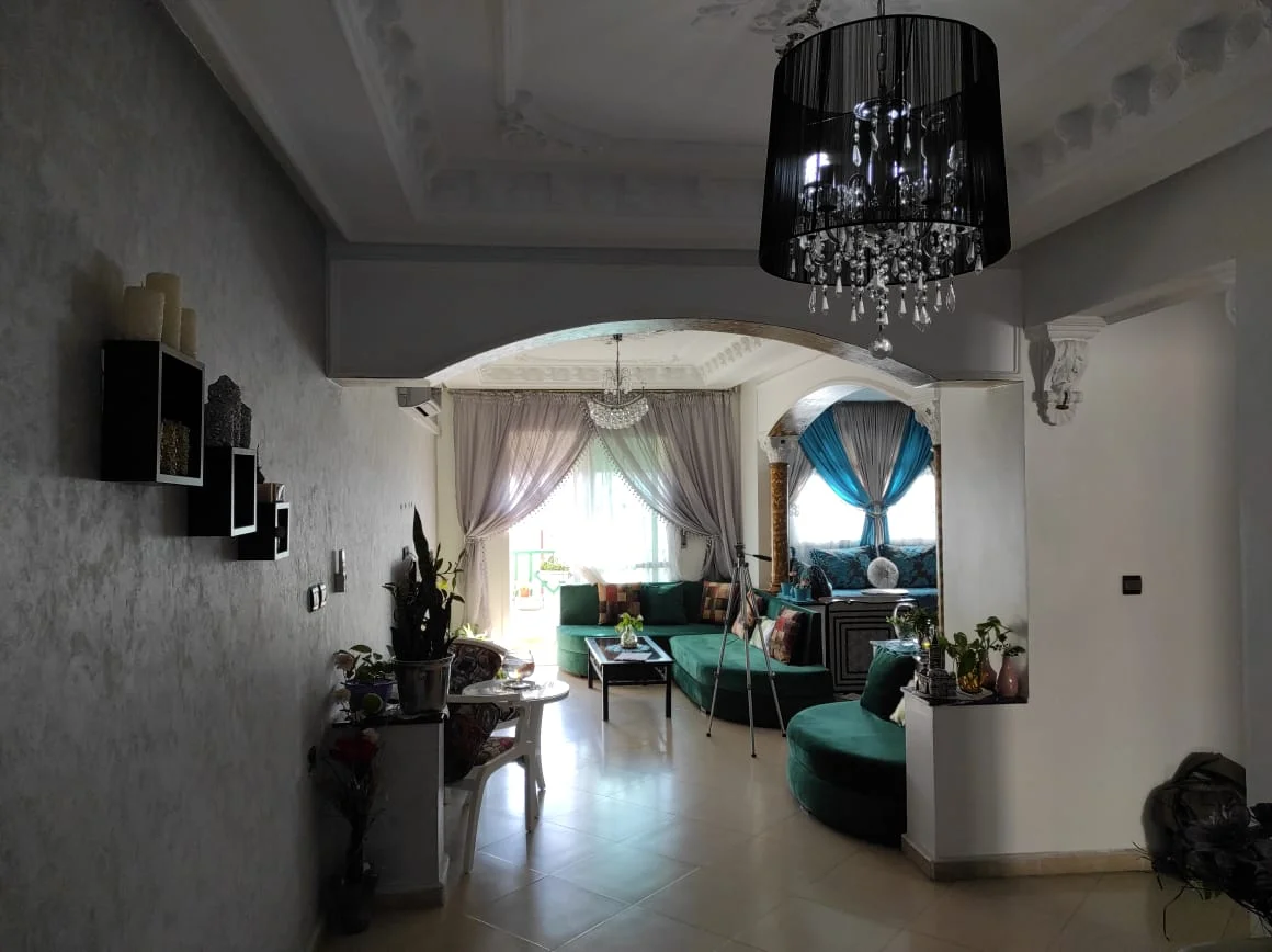 appartement a vendre centre tetouan 110m² 4 etage 2 chambre 3 salon et 2 balcon