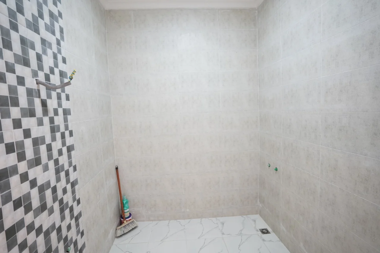 Appartement parfait à vendre à Tétouan 3 chambres 3 salons 155 mètres 1èr étage 