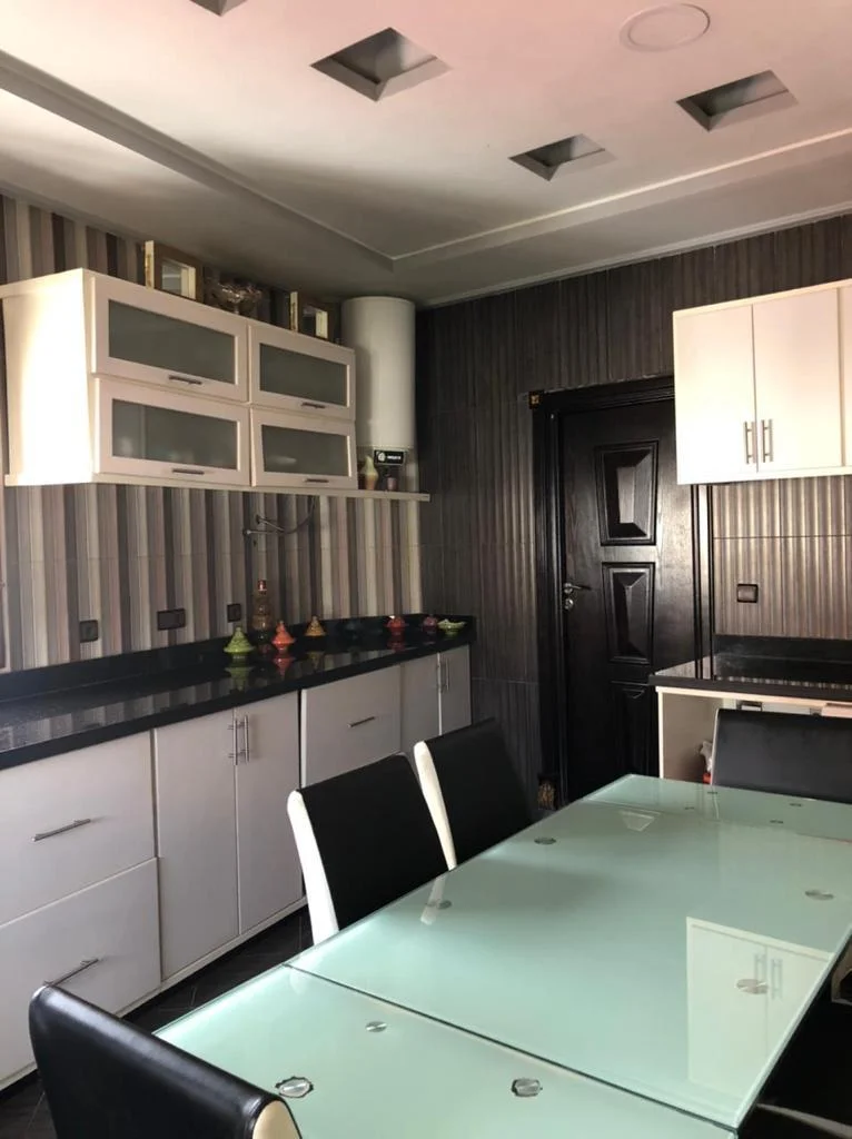 Appartement à vendre dans un excellent emplacement à Tétouan, 147 m 4 chambres 