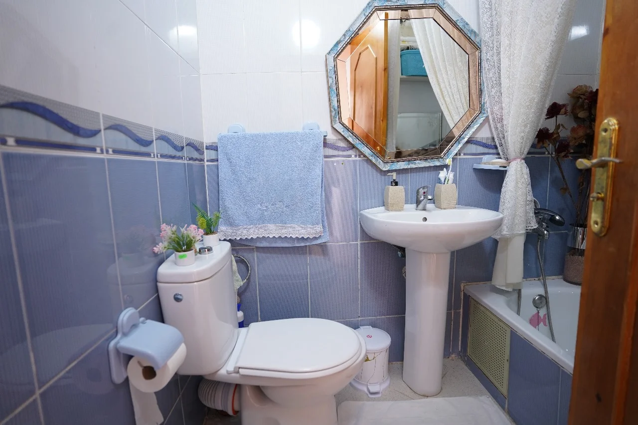 Appartement Portefeuille à vendre à tetouan Deux grands salons 3 chambres 140 mètres 4ème étage