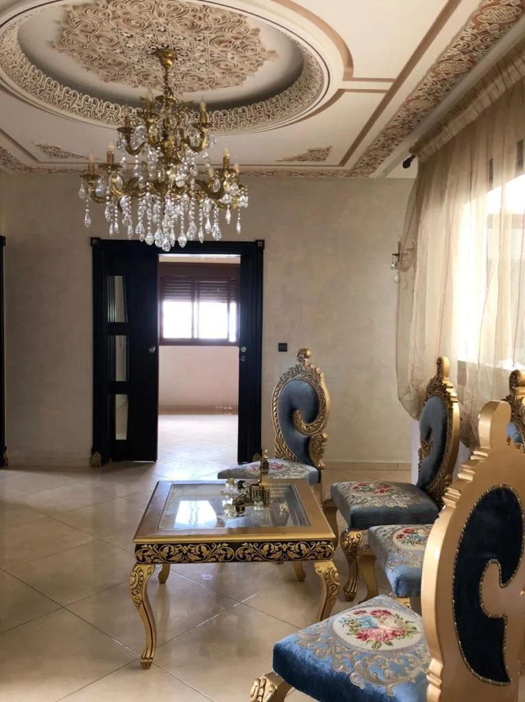 Appartement à vendre dans un excellent emplacement à Tétouan, 147 m 4 chambres 