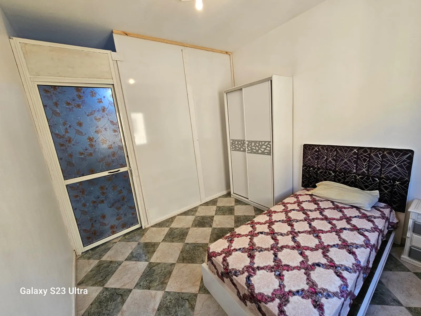 Appartement charmant à louer au cœur de la ville de Tétouan comprenant 4 chambre