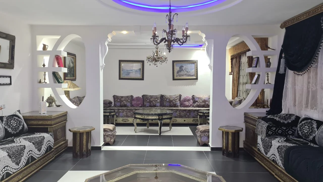 Appartement de luxe à vendre Wilaya à Tétouan, d'une superficie de 180 m 