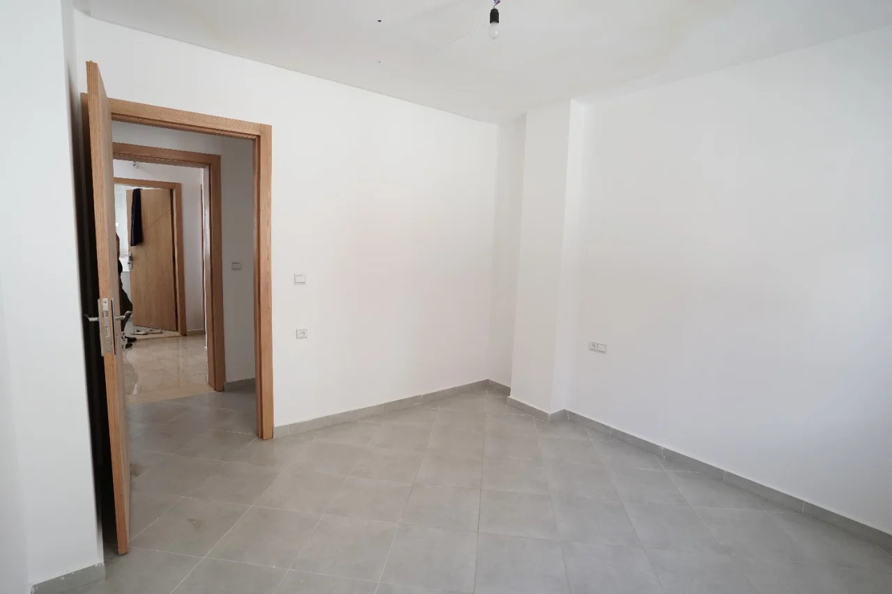 Appartement à vendre à tetouan avec un beau design 2 chambre salon 1èr étg 57 m²