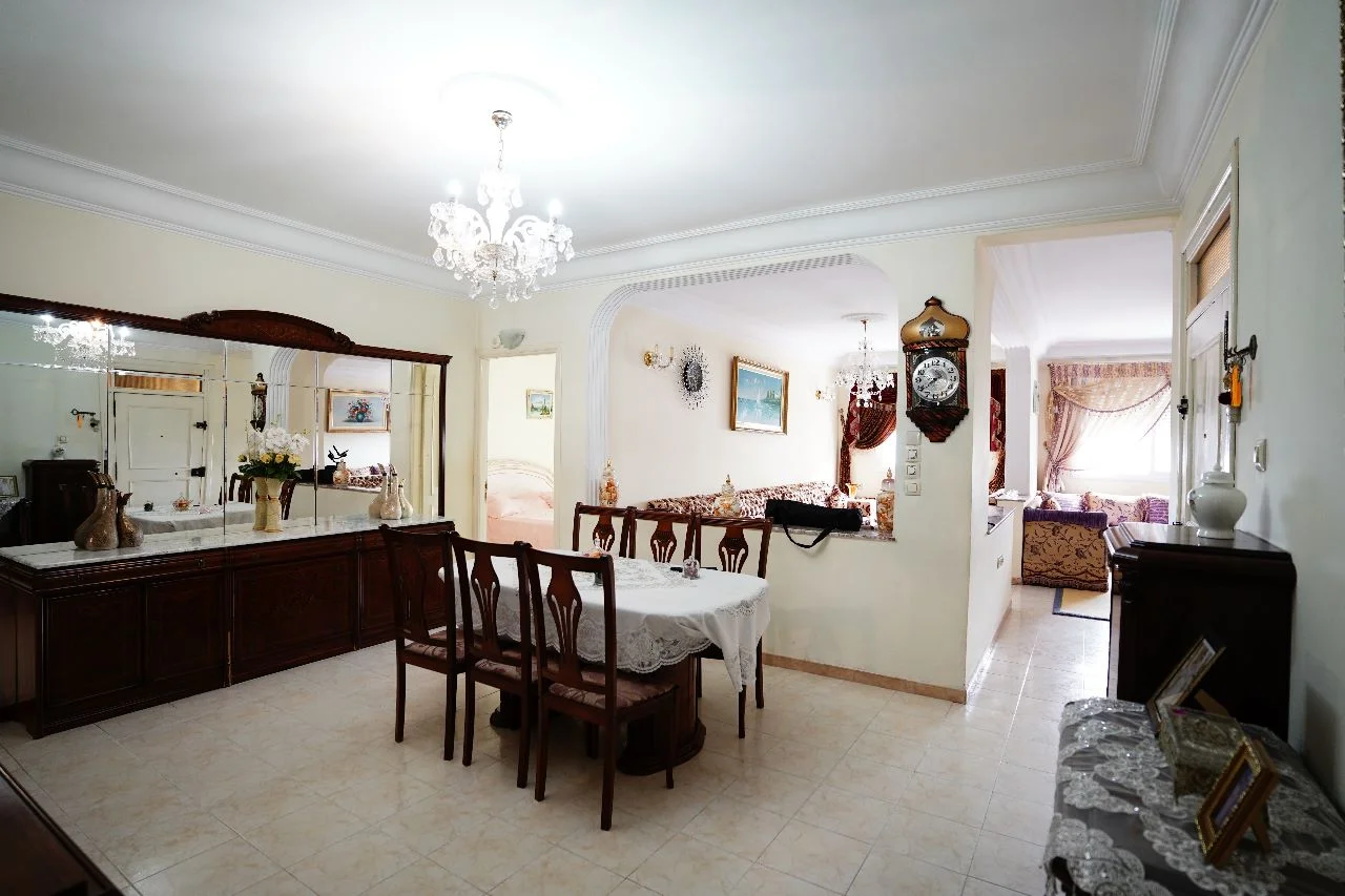 appartement parfait à vendre à tetouan 2 chambre 2 salon 2 balcon 135 mètres