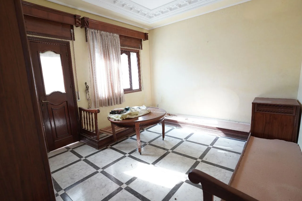 Duplex à vendre dans la ville de Tétouan 5 chambres 3 salons 4 balcons 300 M² 