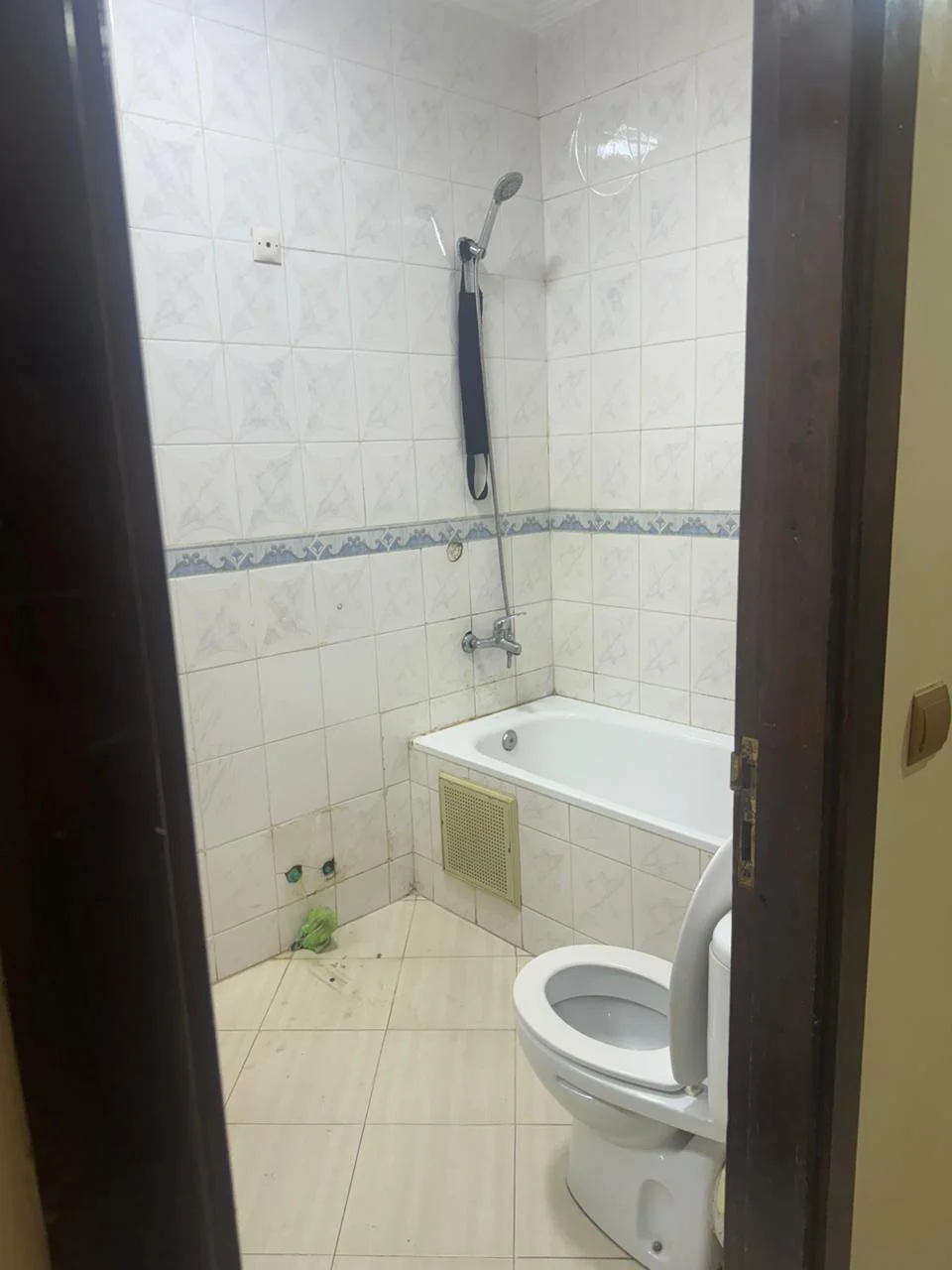 Appartement à vendre à Tétouan 2 chambres et un salon 69 mètres carrés,4ème étage