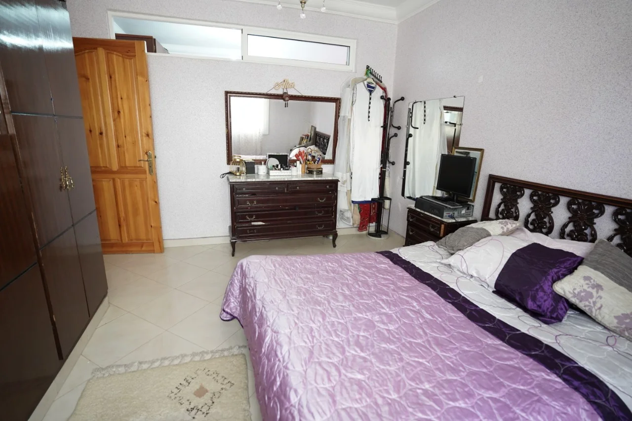 Luxueux appartement à vendre dans la ville de Tétouan 3 salons 2 chambre 100m²