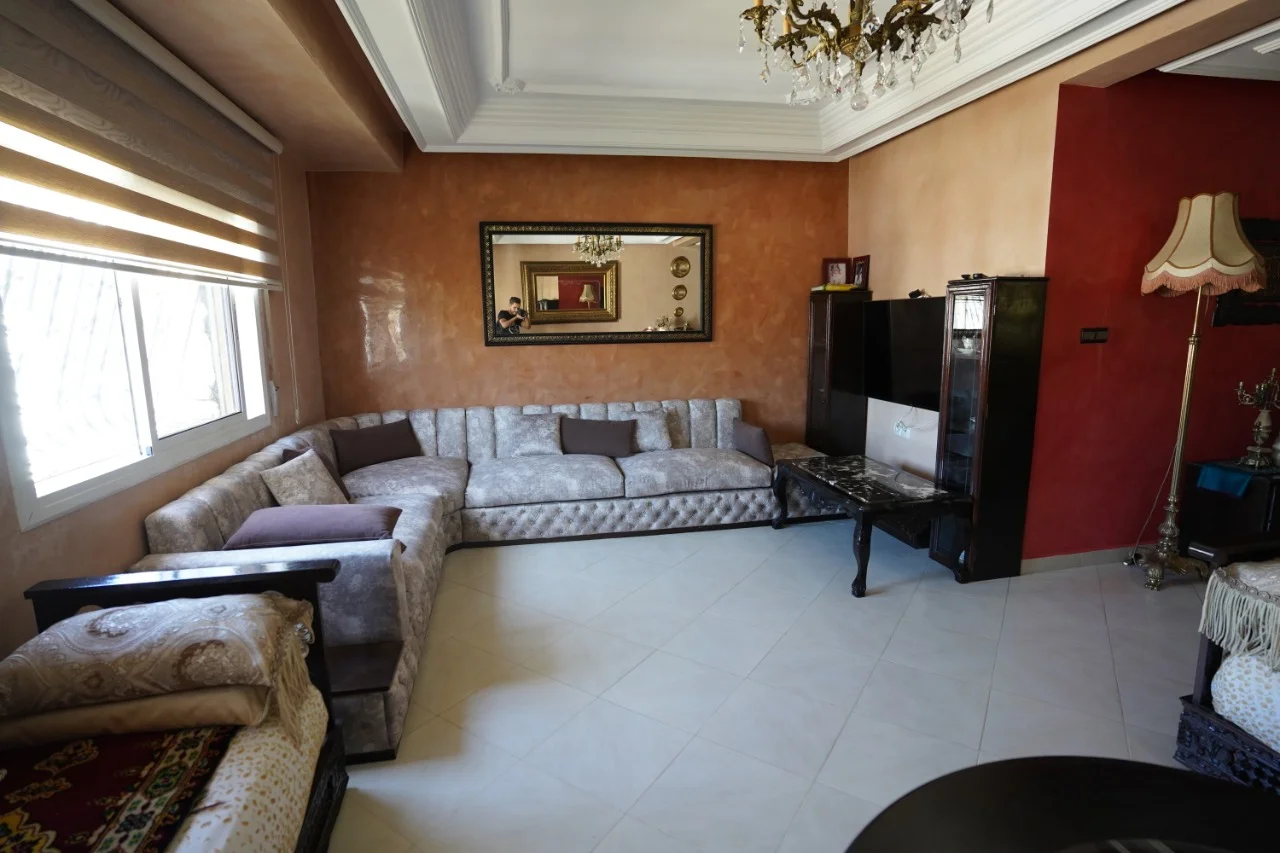 Luxueux appartement à vendre dans la ville de Tétouan 3 salons 2 chambre 100m²