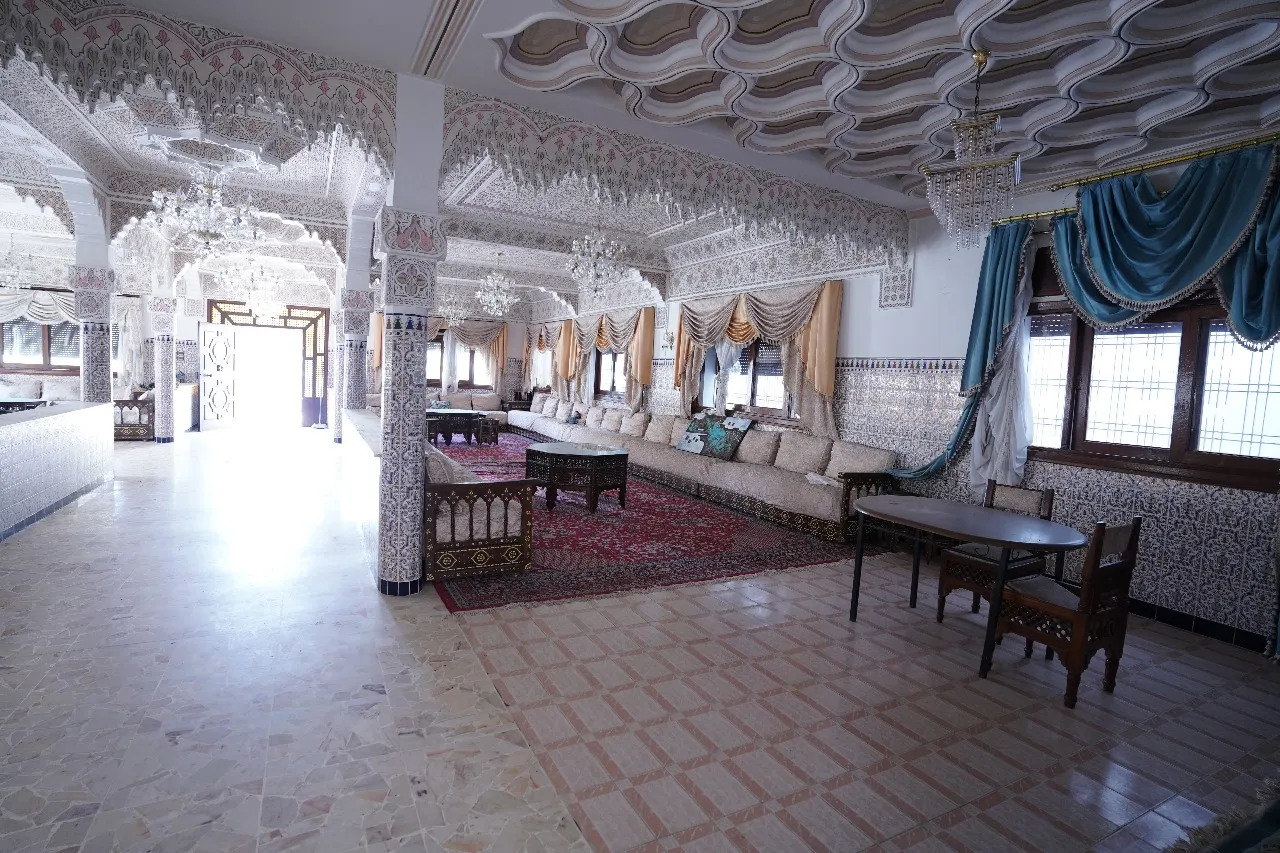 Villa vide à vendre à Tétouan | 637 m² – Emplacement privilégié