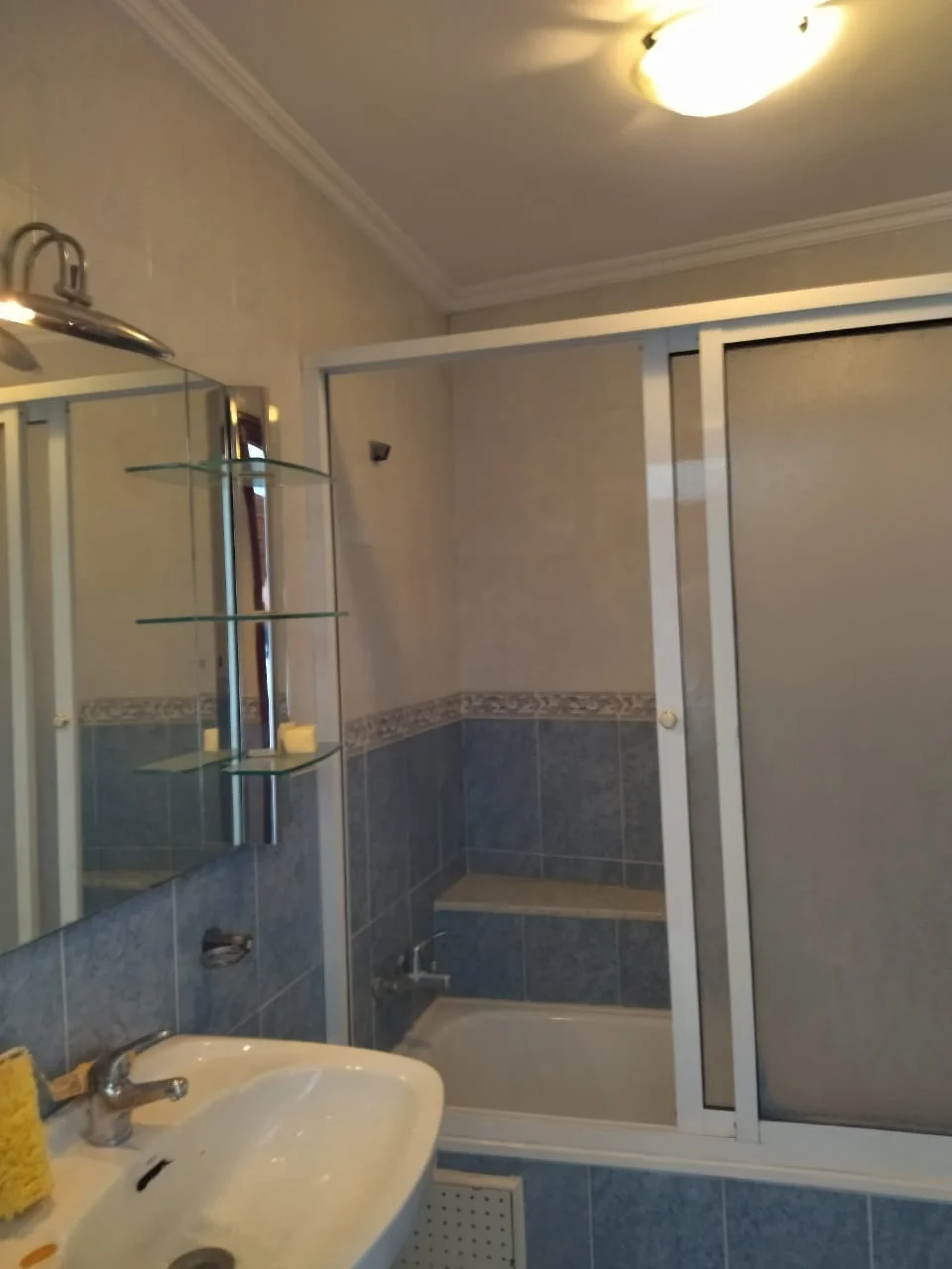 appartement de luxe A vendre au centre de Tétouan a72m 2 salon 3 chambre 8 étage